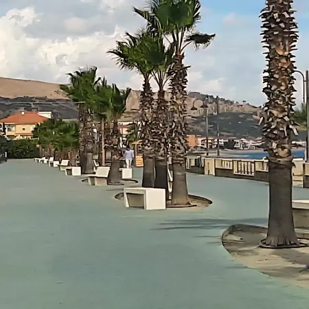 Tronca Kalabria Marina di Strongoli